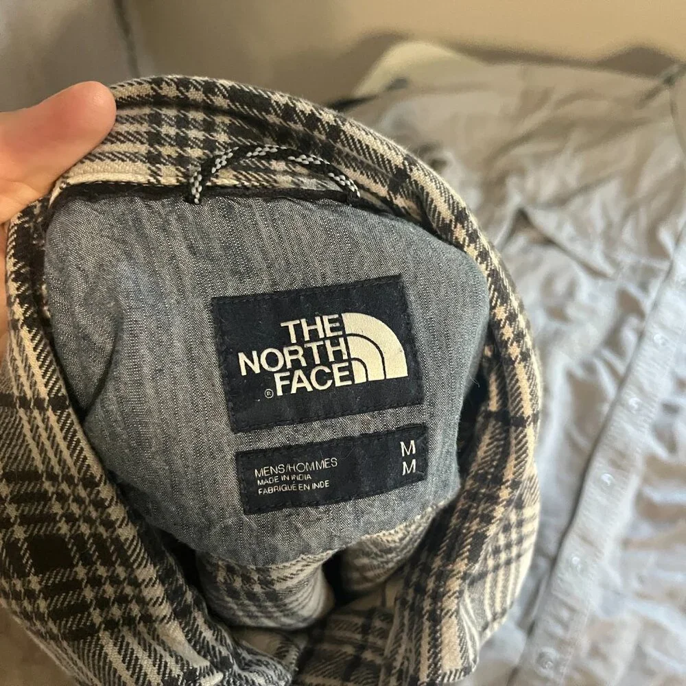 The North Face Men’s Heavyweight Plaid Flannel Shirt M 🔥 White Gray Blue 🏔️